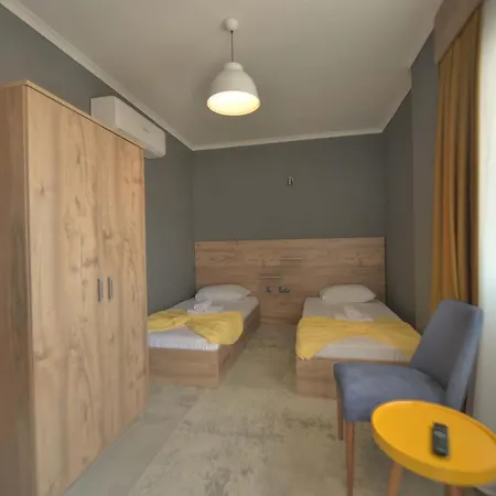 Kulup Laka 1969 Hotel