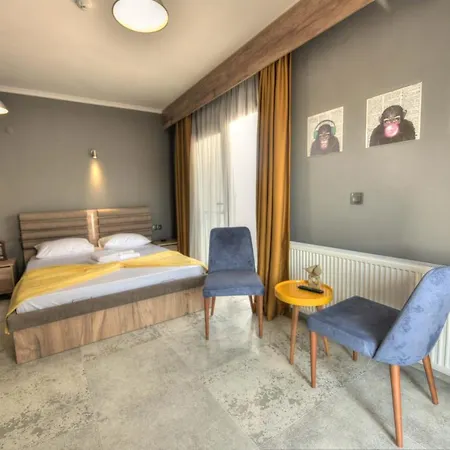 Kulup Laka 1969 Hotel *