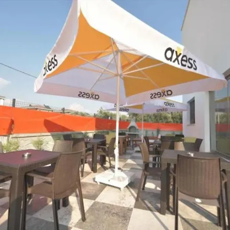 Hotel Kulup Laka 1969